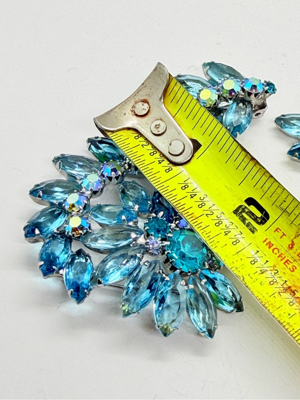 Vintage Large Weiss Brooch & Clip On Earring, AB & Blue Rhinestones Floral Pin - Picture 9 of 10
